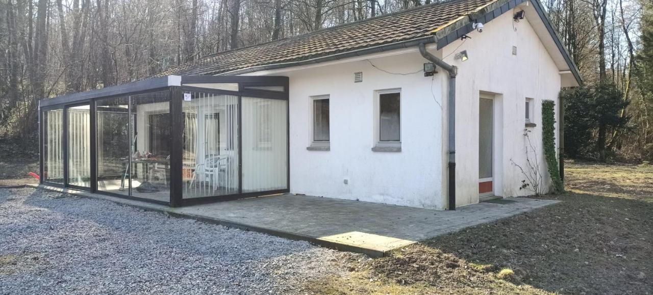 Deux Etangs Poissonneux Au Milieu Des Bois Avec Gite Moderne, La Halte Des Deux Lacs Rosée エクステリア 写真